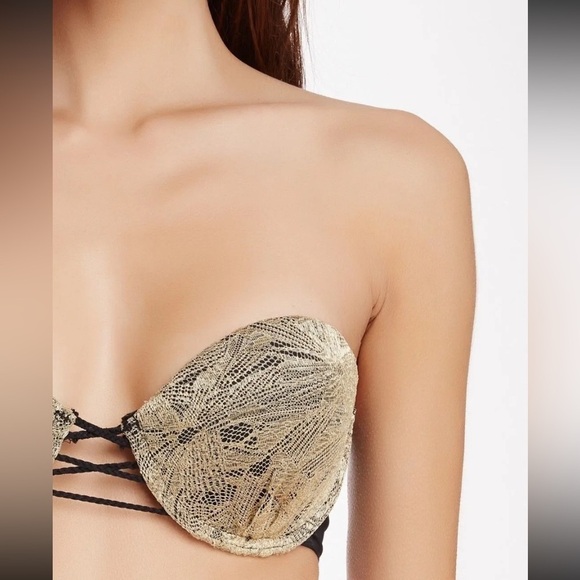 Beach Bunny Bikini Top Take Me There Bikini BB Bikini Gold Lace Bikini NEW - Picture 9 of 16
